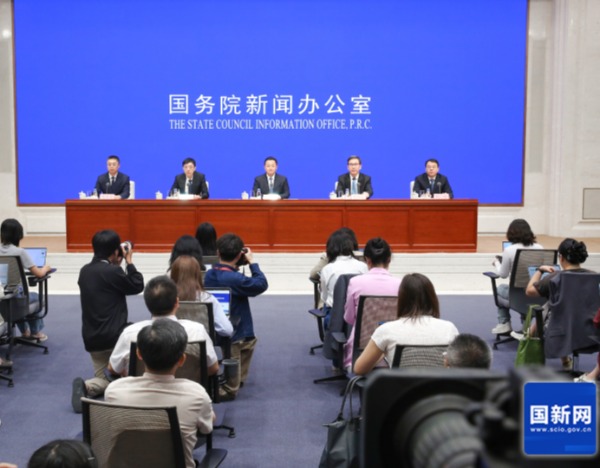 住建部“十五五”路线图：现房销售所见即所得、4楼以上必装电梯、公积金可交物业费