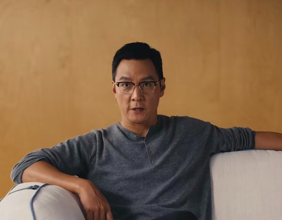 吴彦祖再创业：这次是家具