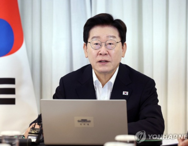 韩国自主研发高超音速滑翔飞行器首次试射成功