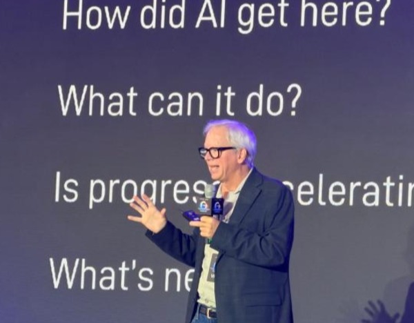 库克之后，AI先驱现身广州：不要让AI替你做所有思考